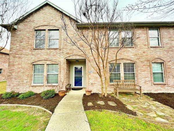 625 Arbor Drive, Cedar Hill, TX 75104