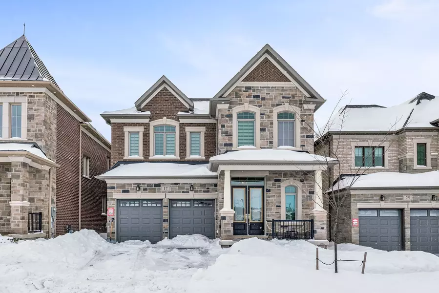 17 Brant DR, Vaughan, ON L3L 0G1