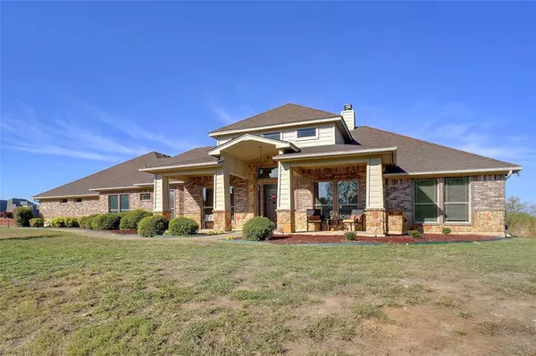 Rhome, TX 76078,1311 Roe Helm Circle