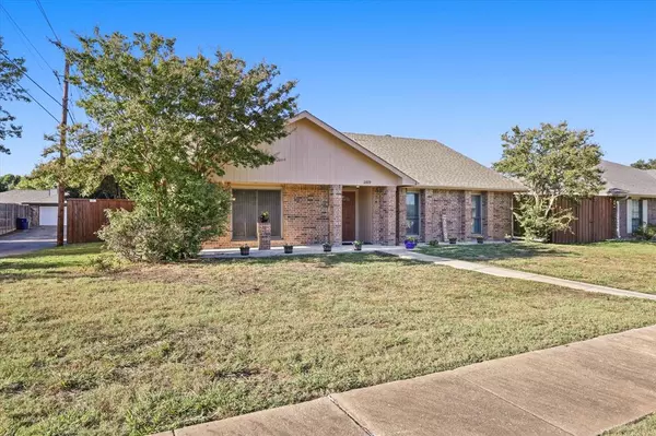 Garland, TX 75040,2609 Kimberly Drive