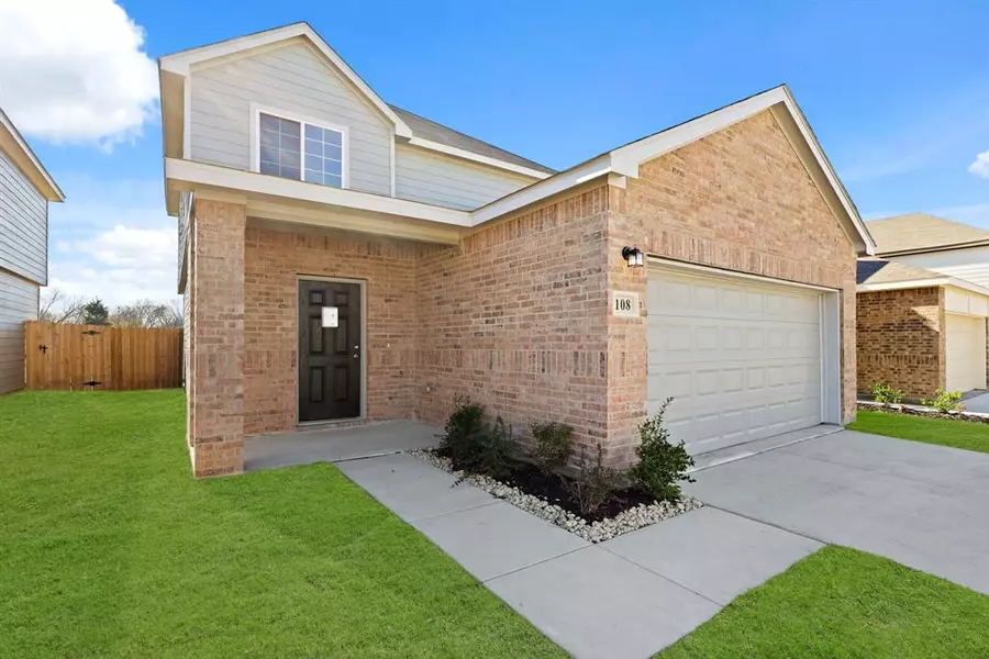 108 Rosings Place, Everman, TX 76140