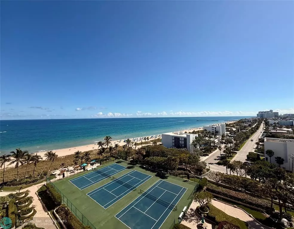 Lauderdale By The Sea, FL 33308,4900 N Ocean Blvd  #1209