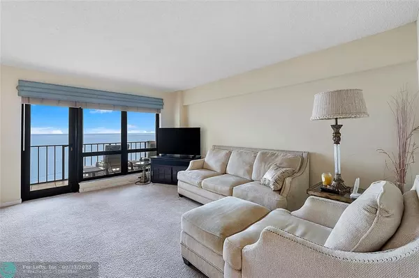 Lauderdale By The Sea, FL 33308,4900 N Ocean Blvd  #1209