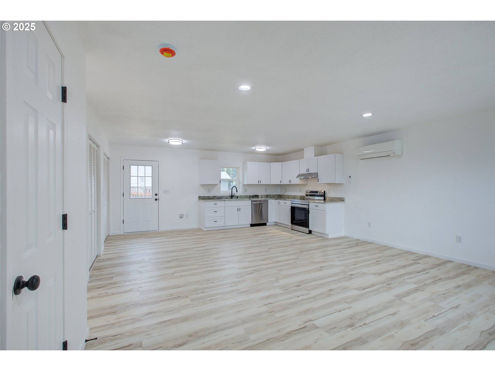 Roseburg, OR 97470,2999 NE PARKER ST
