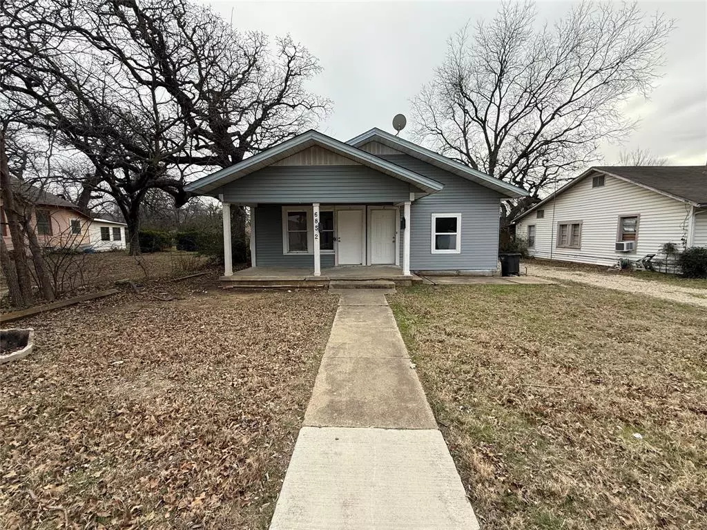 Fort Worth, TX 76112,6852 Routt Street