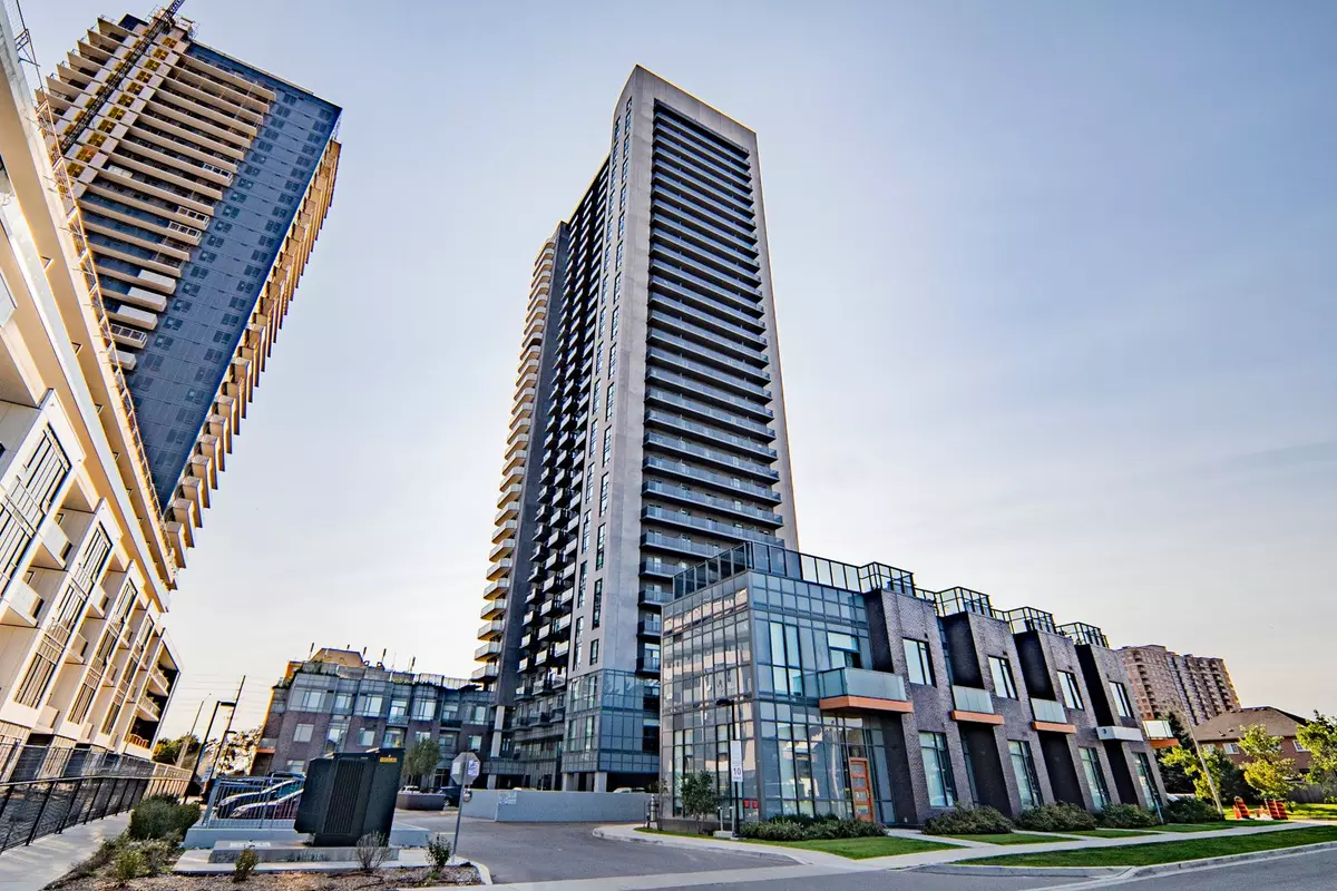 Mississauga, ON L4Z 0C6,8 Nahani WAY #107