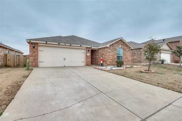 136 Presidents Way, Venus, TX 76084