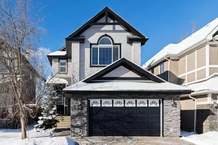 92 Wentworth CRES Southwest, Calgary, AB T3H 5V2