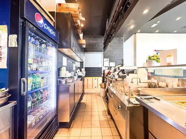 1331 Clyde AVE #102, Carlington - Central Park, ON K2C 3G4