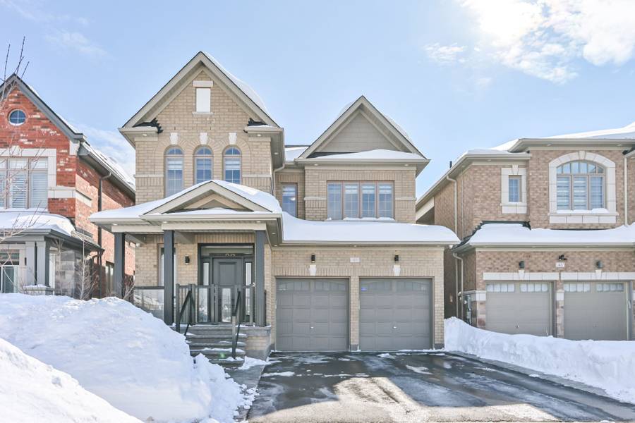 45 Crimson King WAY, East Gwillimbury, ON L9N 0V1