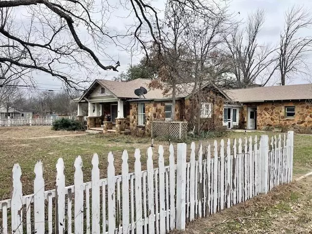 Bangs, TX 76823,200 N West Street