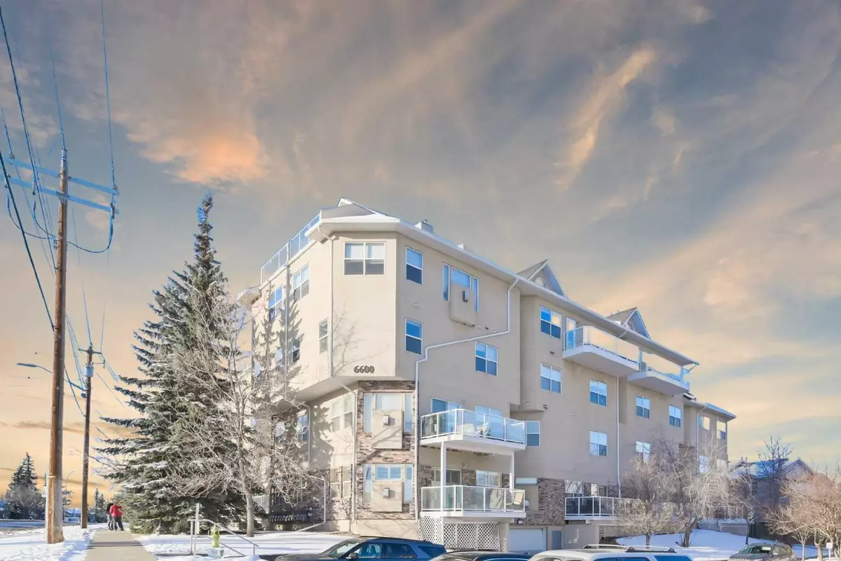 Calgary, AB T3H4J4,6650 Old Banff Coach RD SW #103