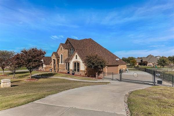 1201 Rollie Michael Lane, Fort Worth, TX 76179