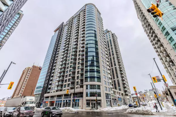 242 Rideau ST #1406, Lower Town - Sandy Hill, ON K1N 0B7