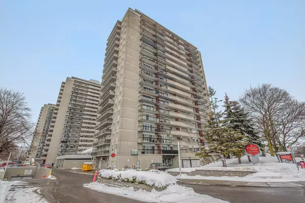 158A McArthur AVE #1802, Vanier And Kingsview Park, ON K1L 8C9