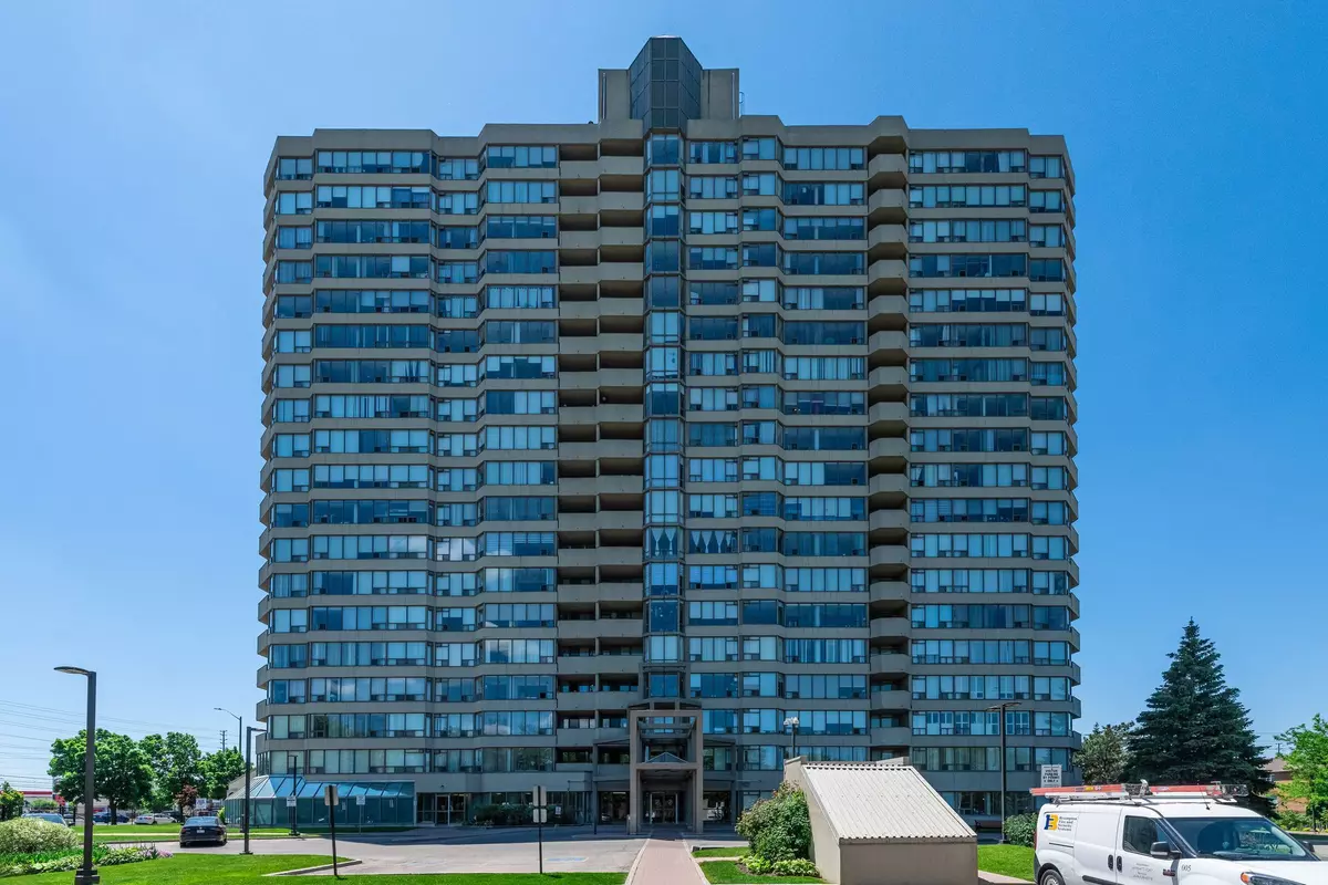 Mississauga, ON L5R 3G8,700 Constellation DR #209