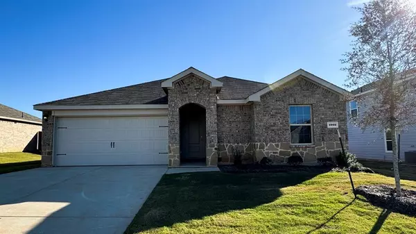 1005 Ripplewood Circle,  Chandler,  TX 75758