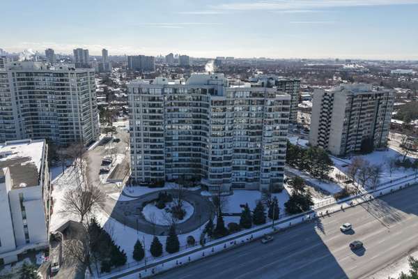 1131 Steeles AVE W #314, Toronto C07, ON M2R 3W8