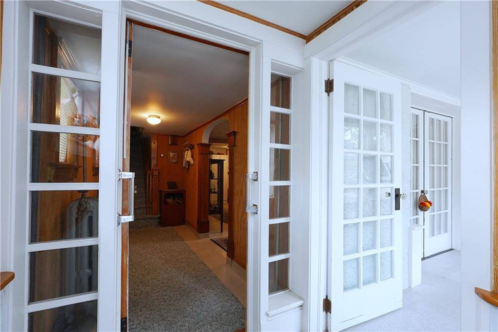Staten  Island, NY 10306,210 Center ST