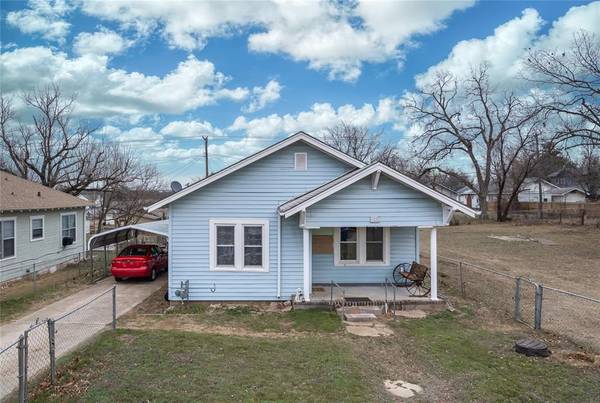 825 N Louisa Avenue, Shawnee, OK 74801