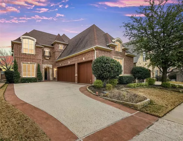 5061 Copperglen Circle, Colleyville, TX 76034