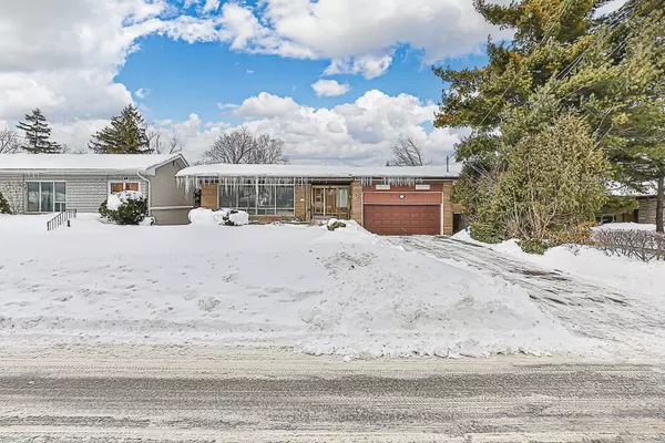 16 Blue Forest DR, Toronto C06, ON M3H 4W2