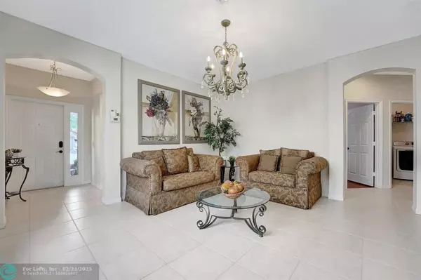 Weston, FL 33327,448 Silver Palm Way