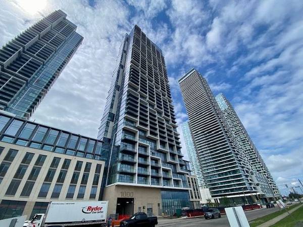 1000 Portage Pkwy #1812, Vaughan, ON L4K 0L1