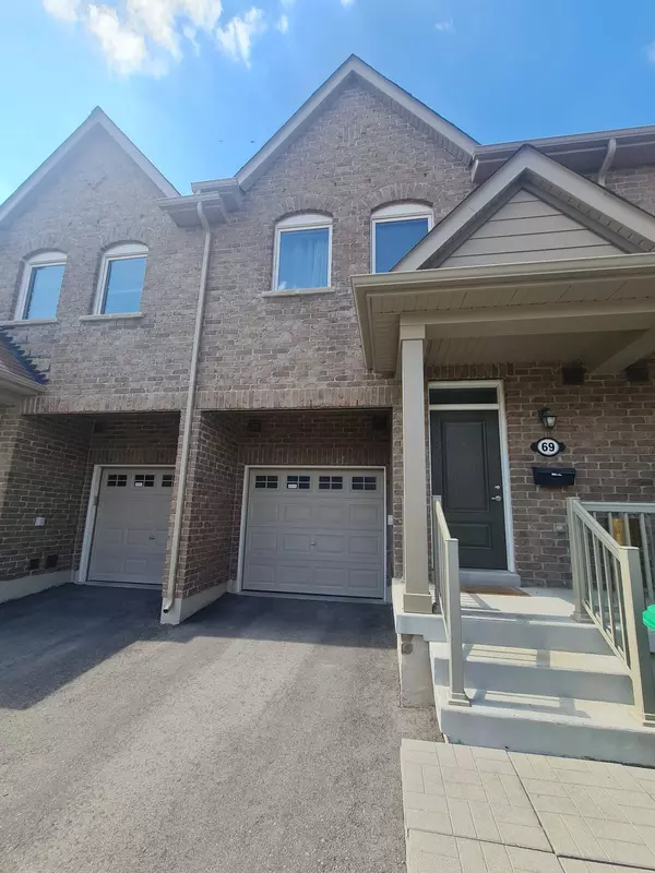 Brampton, ON L6Y 1N9,50 Edinburgh DR #69