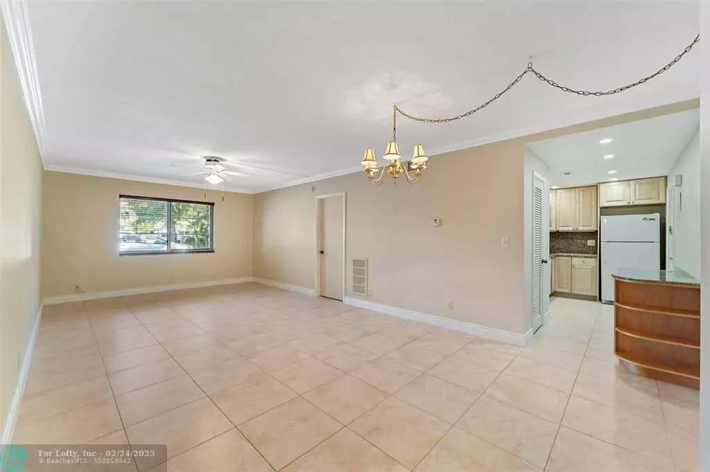 Oakland Park, FL 33311,659 W Oakland Park Blvd  #120C