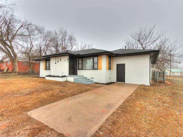 325 S 4th Street, Mcloud, OK 74851