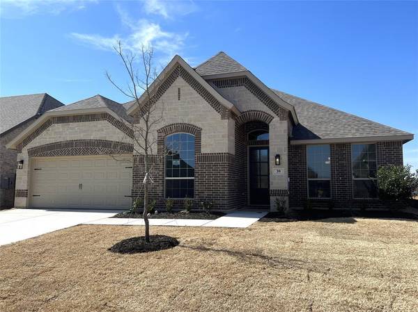 39 Harrier Street, Joshua, TX 76058