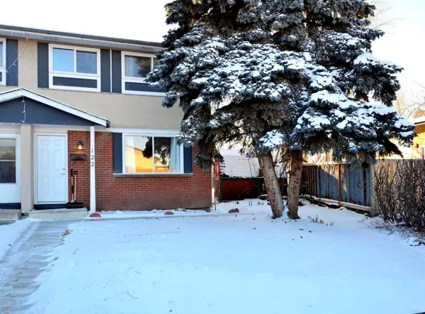 122 Pennsburg WAY Southeast, Calgary, AB T2A 2J5