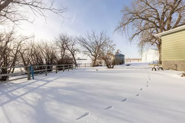 Rural Lethbridge County, AB T0K 1V0,103078 RGE RD 22