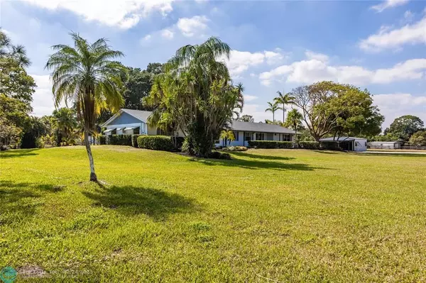 Southwest Ranches, FL 33331,17400 SW 68th Ct