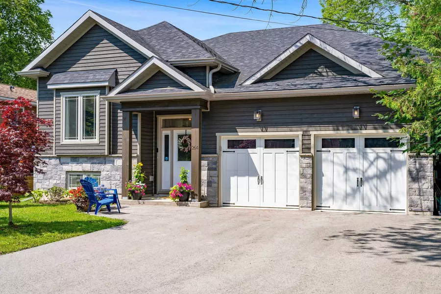 264 St Vincent ST, Meaford, ON N4L 1E8