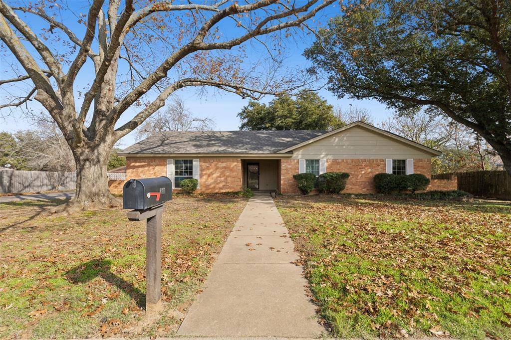 Cleburne, TX 76033,837 S Ridgeway Drive