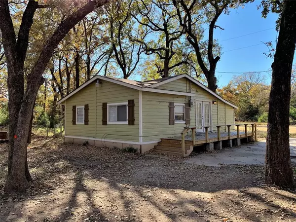 1329 Tawakoni Drive, West Tawakoni, TX 75474