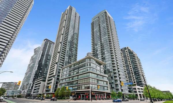 4070 Confederation Pkwy #3710, Mississauga, ON L5B 0E9