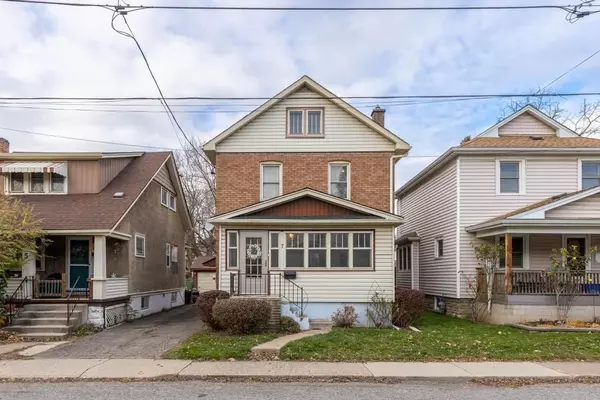 7 Chaplin AVE, St. Catharines, ON L2R 2E4