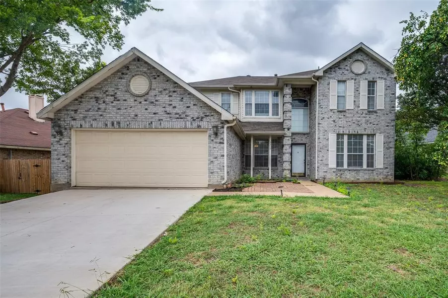 5312 La Viva Lane, Arlington, TX 76017