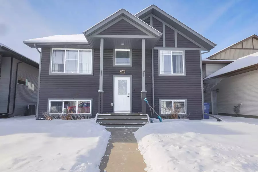 5713 45 Avenue Close, Rocky Mountain House, AB T4T 0B5