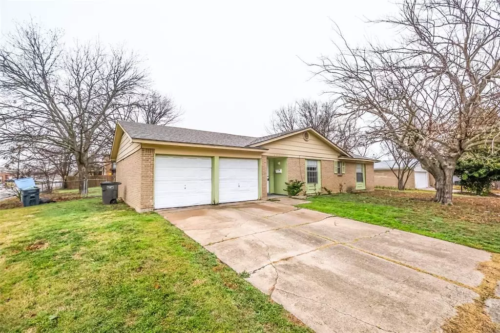 Fort Worth, TX 76133,6328 Wheaton Drive