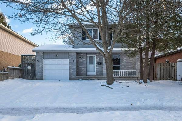 Kingston, ON K7P 1V4,725 Cedarwood DR