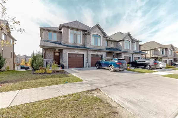 Kitchener, ON N2R 0P1,133 Hollybrook TRL