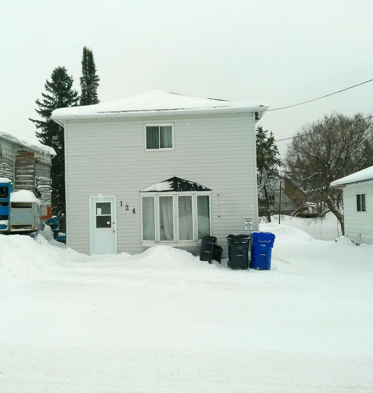 Kirkland Lake, ON P2N 2N4,124 Pollock ST