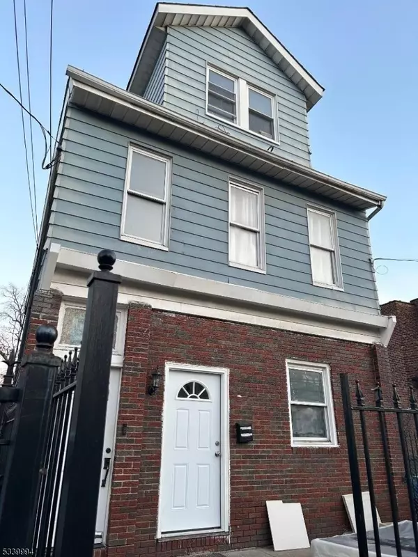 146 Stuyvesant Ave, Newark City, NJ 07106