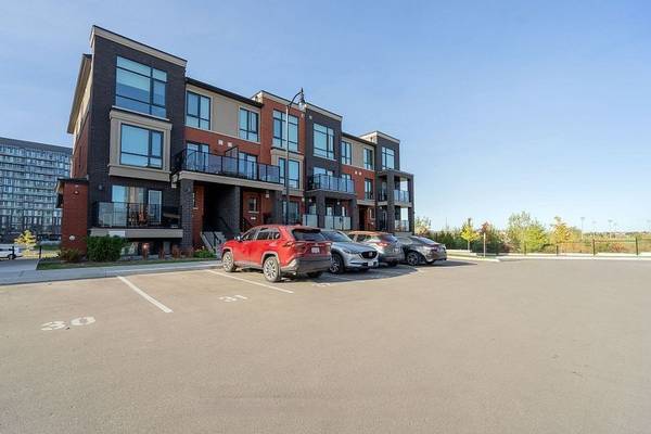 65 Romilly AVE #8, Brampton, ON L7A 5L8