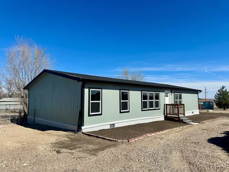 363 E Countryside Dr, Pueblo West, CO 81007