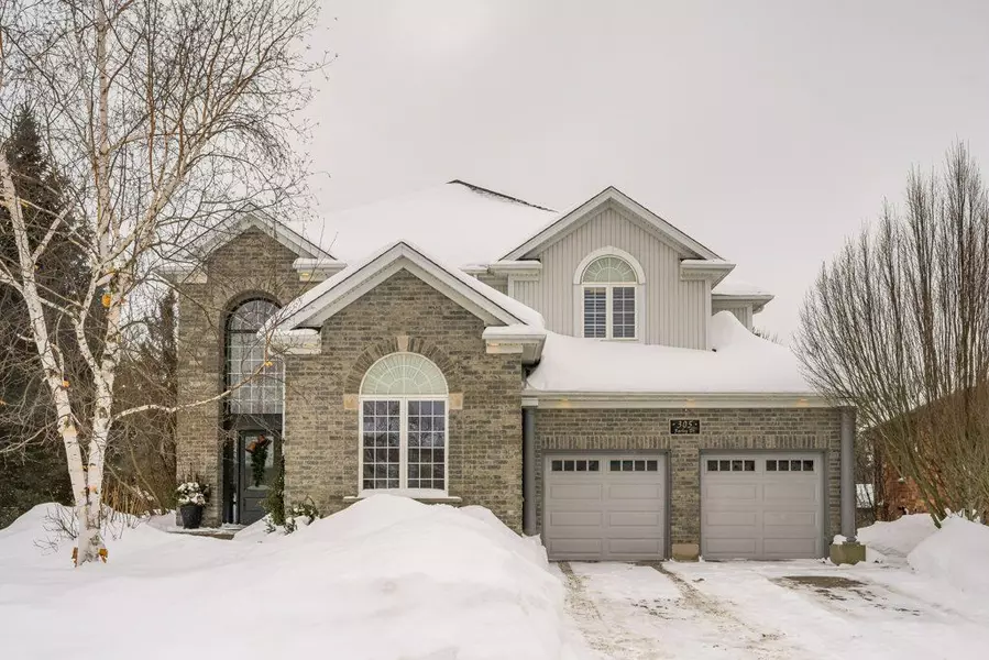 305 Farley DR, Guelph, ON N1L 1N7